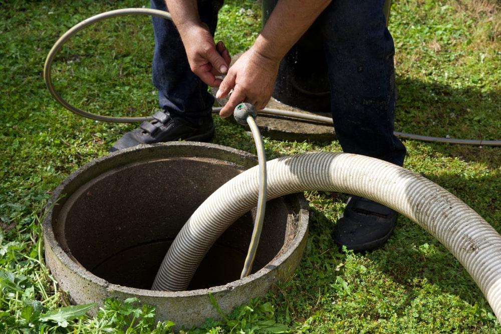 Well drilling methods