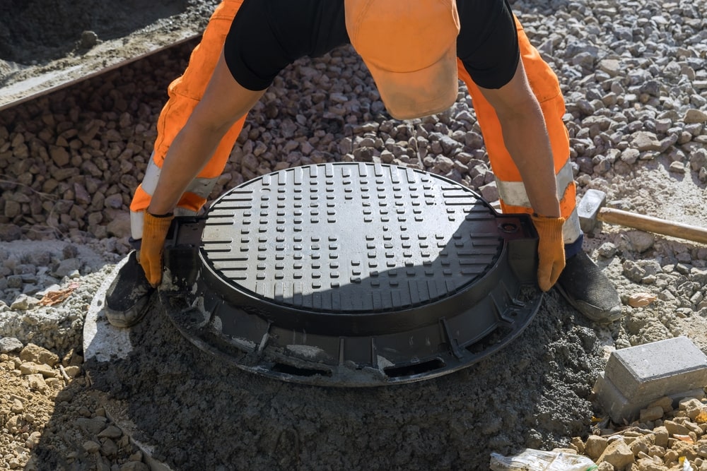 Repair and reconstruction of the sewage well